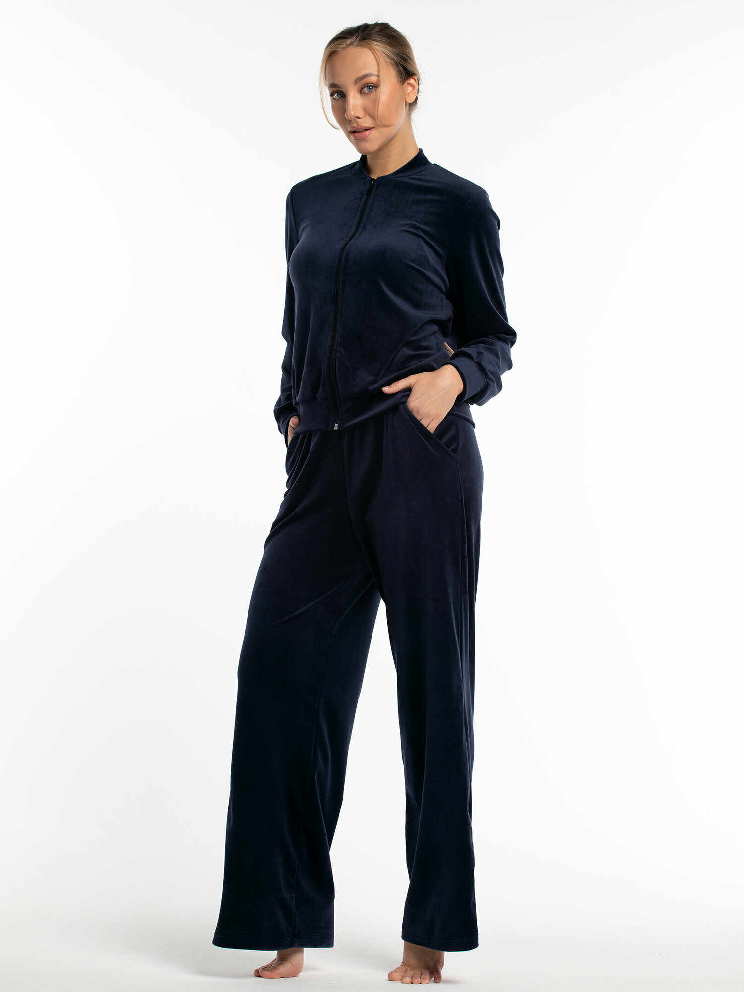 Женский костюм "MODAMICA КЭТ-5", размер 48, темно-синий - фотография № 3