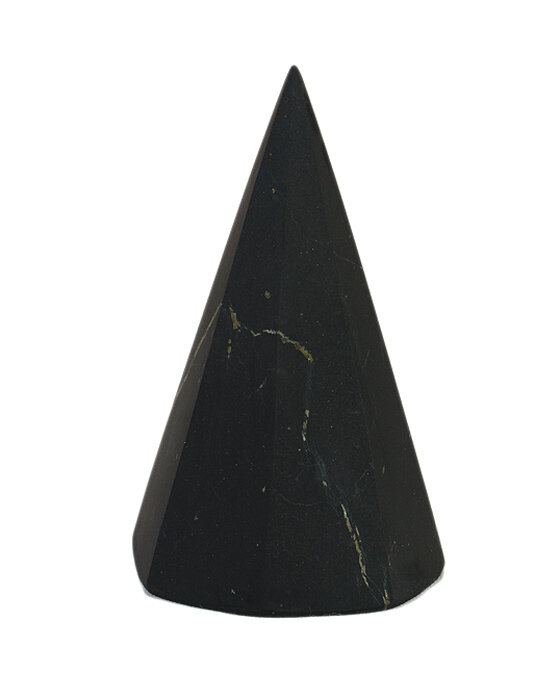 Пирамида восьмигранная из камня шунгит матовая, основание 40мм РадугаКамня