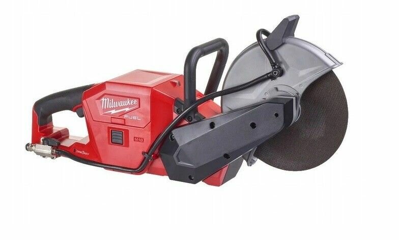 Аккумуляторная отрезная машина Milwaukee M18COS230-0