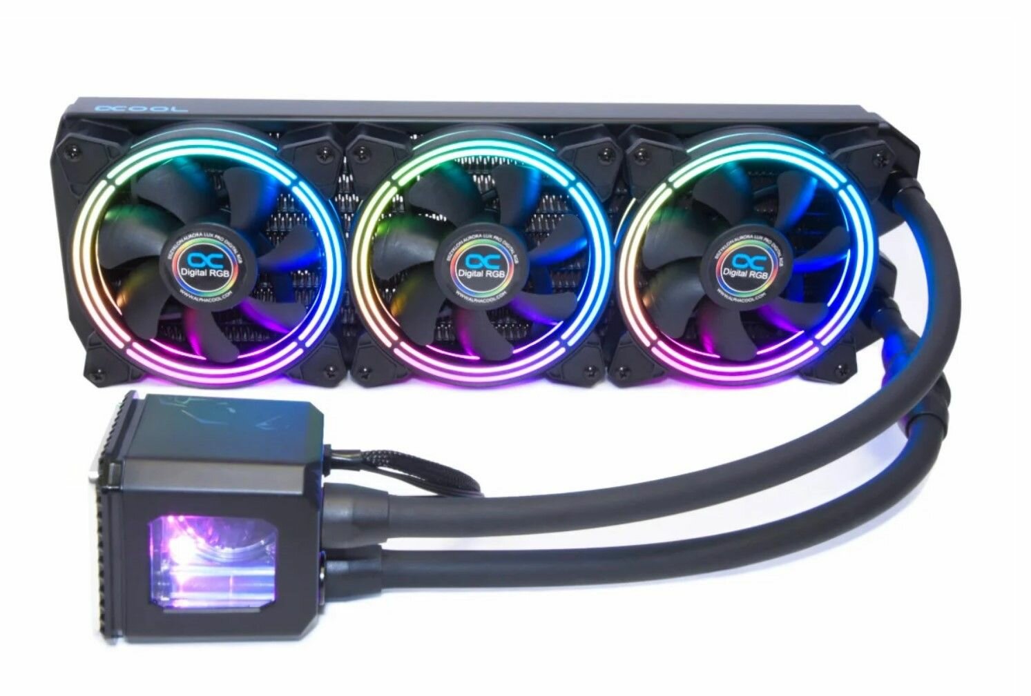 Процессор Alphacool Eisbaer Aurora 360 — цифровой RGB