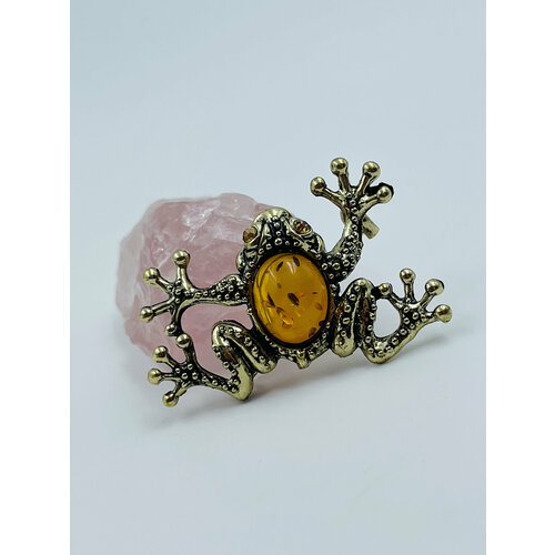 Брошь AMBER Land, янтарь прессованный, коричневый