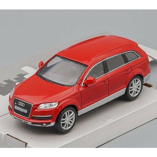 Модель коллекционная AUDI Q7