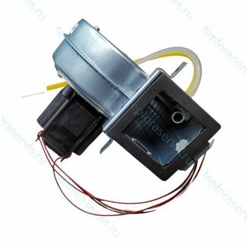 30005567A Вентилятор Navien Ace 13-24K 4500₽