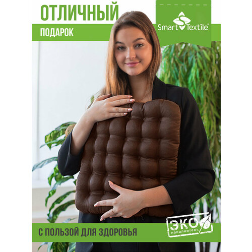 Подушка на сиденье "Уют" с лепестками лузги гречихи, 40х40 см коричневый, размер 40 х 40 см
