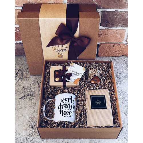 Подарочный набор Perfect Present коллеге / Оригинальный подарок с кружкой подруге/ Подарочный набор руководителю/ Подарок боссу Подарочные наборы партнерам