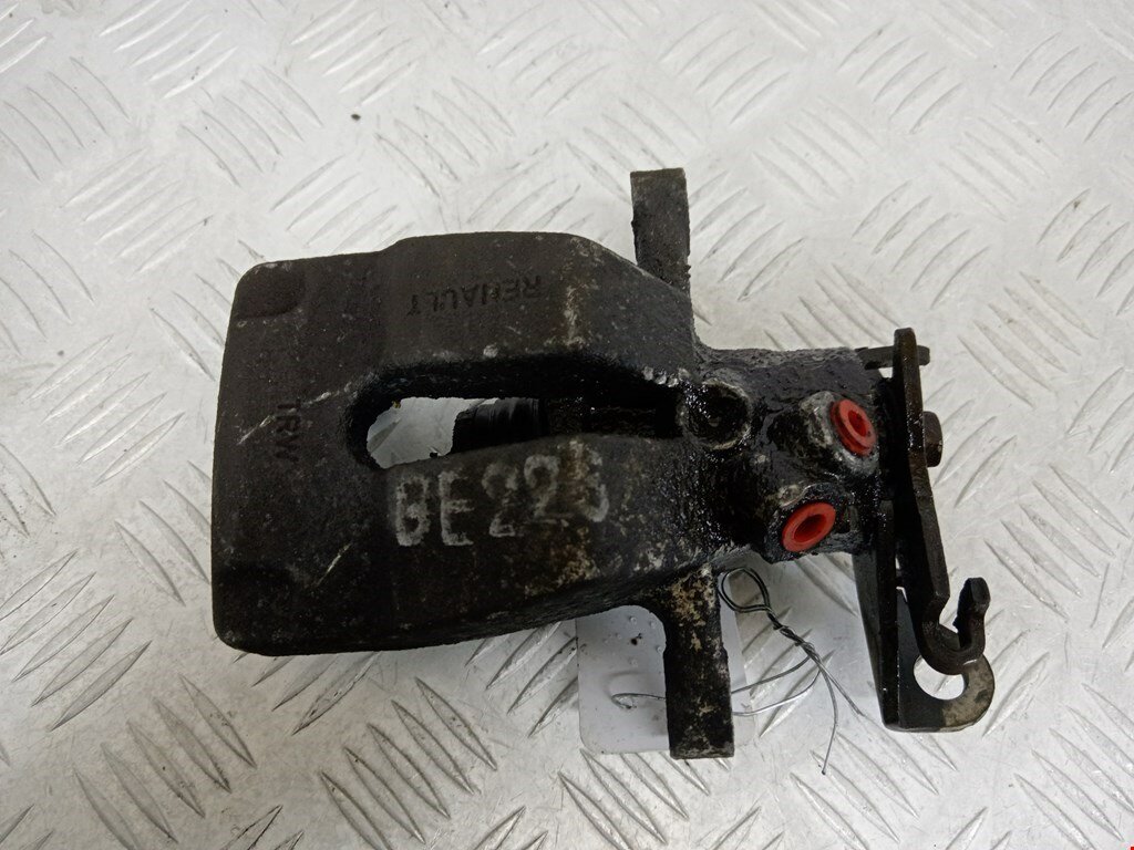 Суппорт задний правый Renault Megane 2 7701207694 арт. 1924838