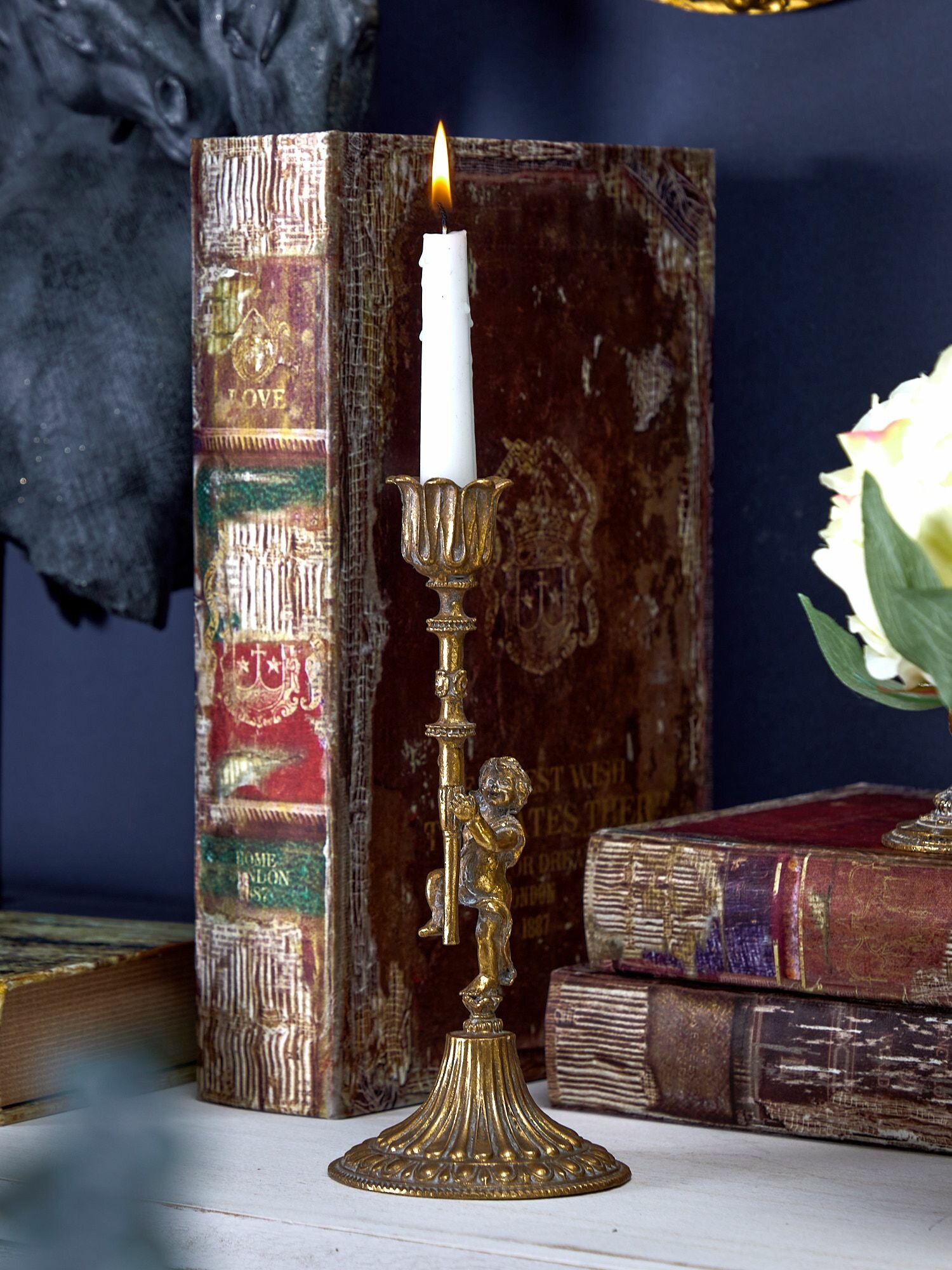 57 068 Подсвечник с ангелом 9x9x22см  Железо  золотистый  Glasar