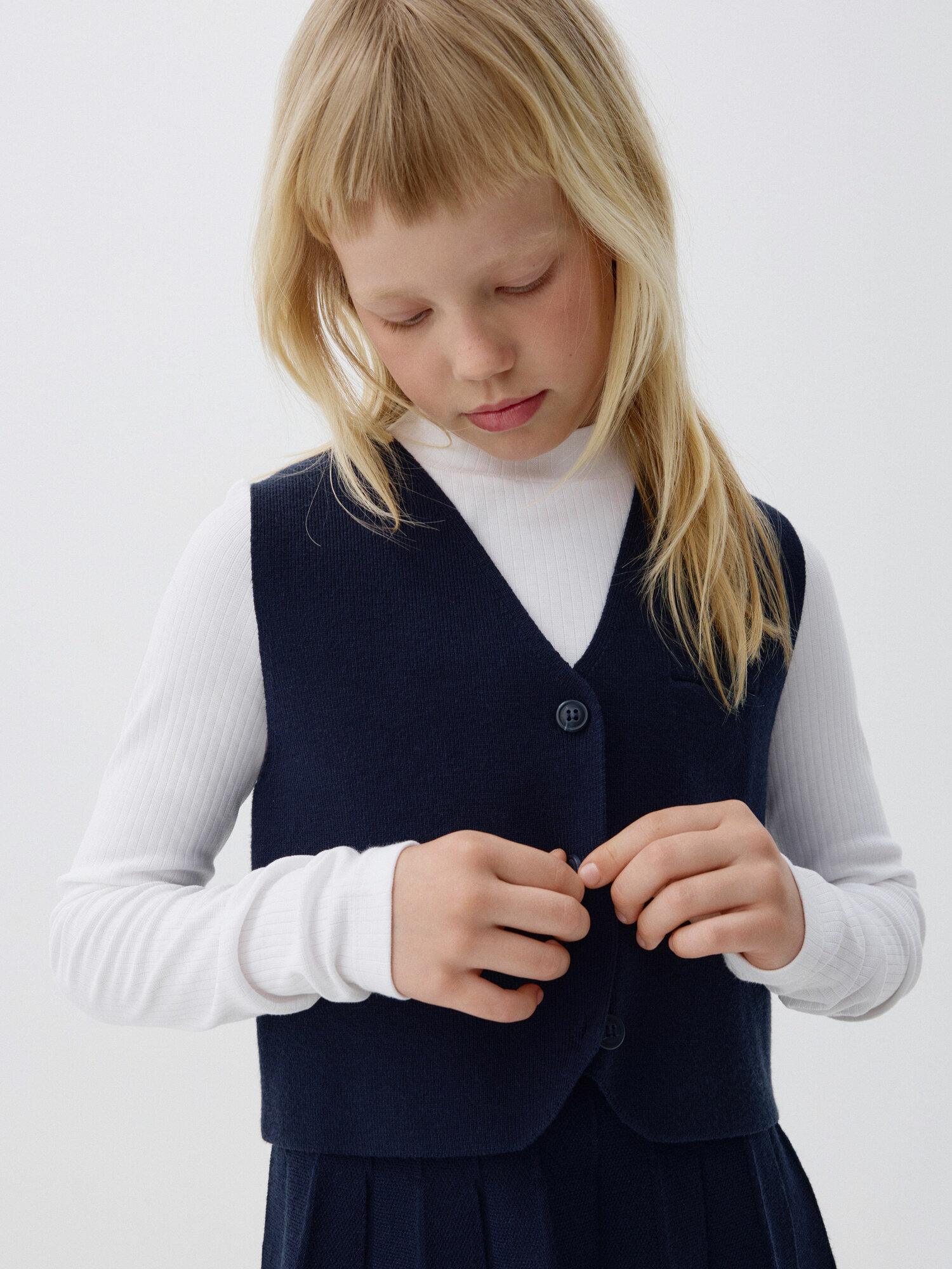 Школьный жилет Sela размер 164 темно-синий