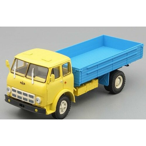 Масштабная модель грузовика коллекционная Минский 500А бортовой Автоэкспорт, желтый с голубым