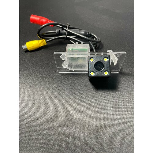 Камера заднего вида для Polo Sedan2010Kodiaq2016Octavia A7 5E13-20разм76мм33м 1150₽