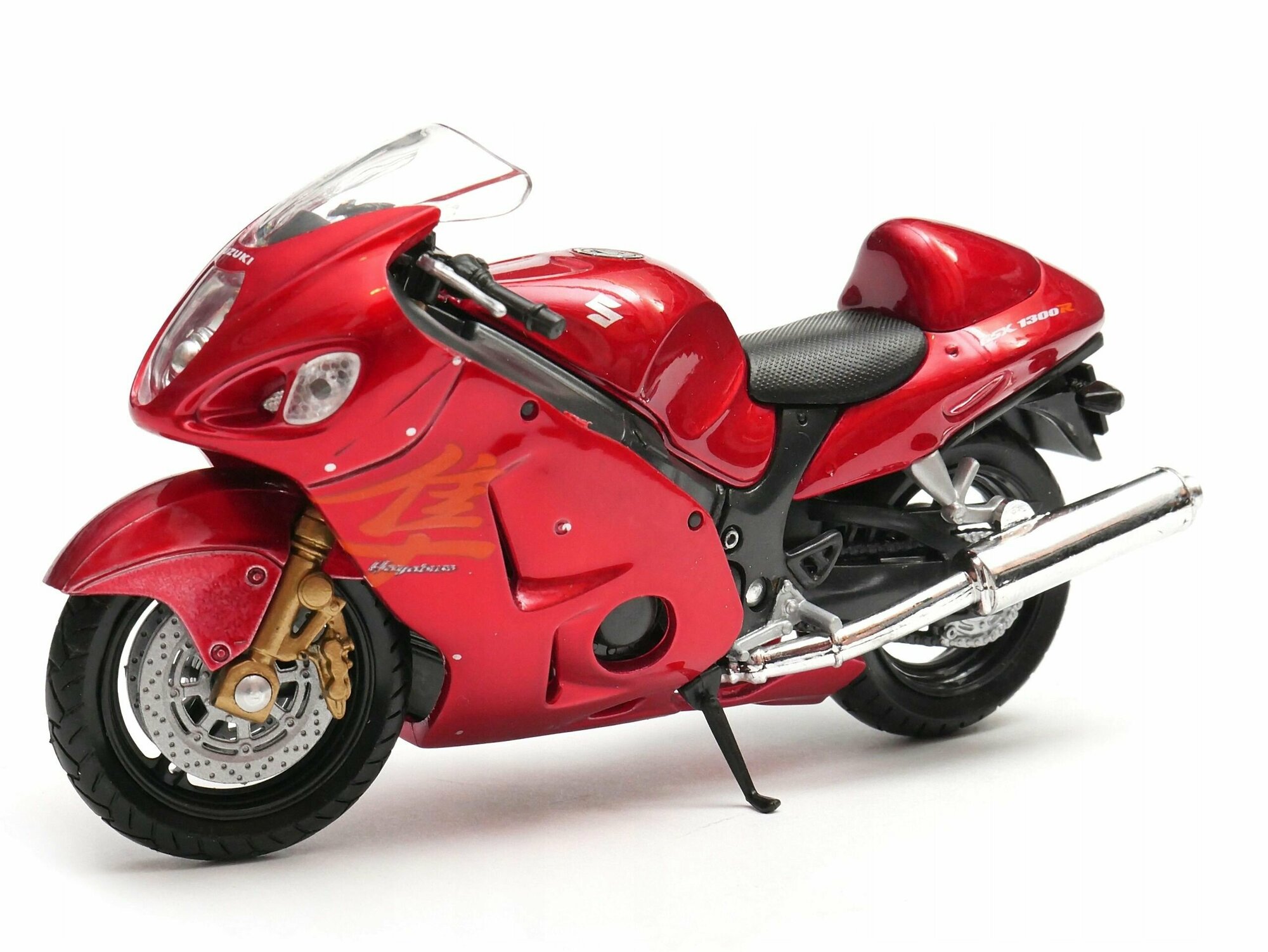 Мотоцикл 1:18 Suzuki Hayabusa, красный