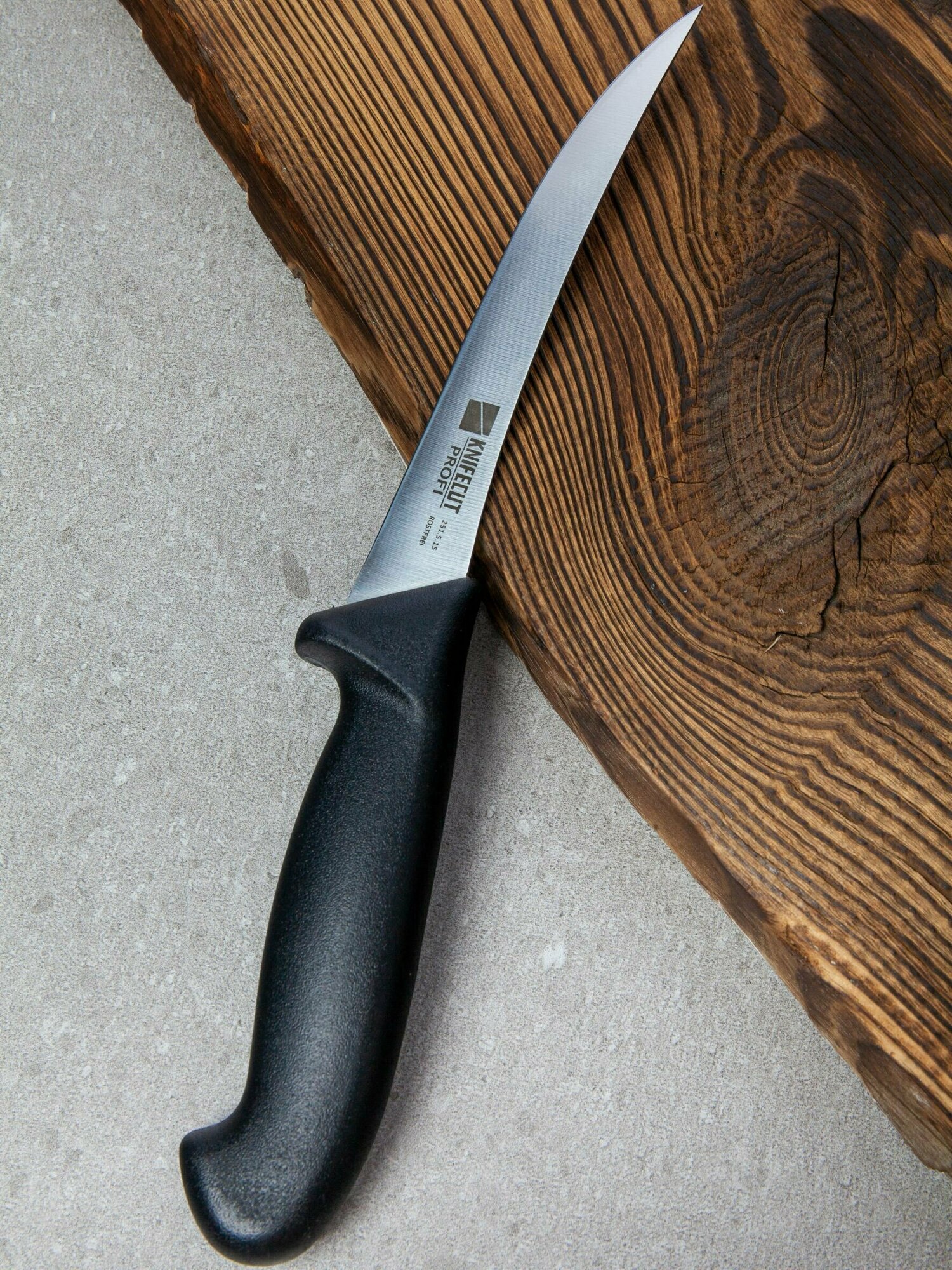 Нож обвалочный KNIFECUT, длина лезвия 15 см