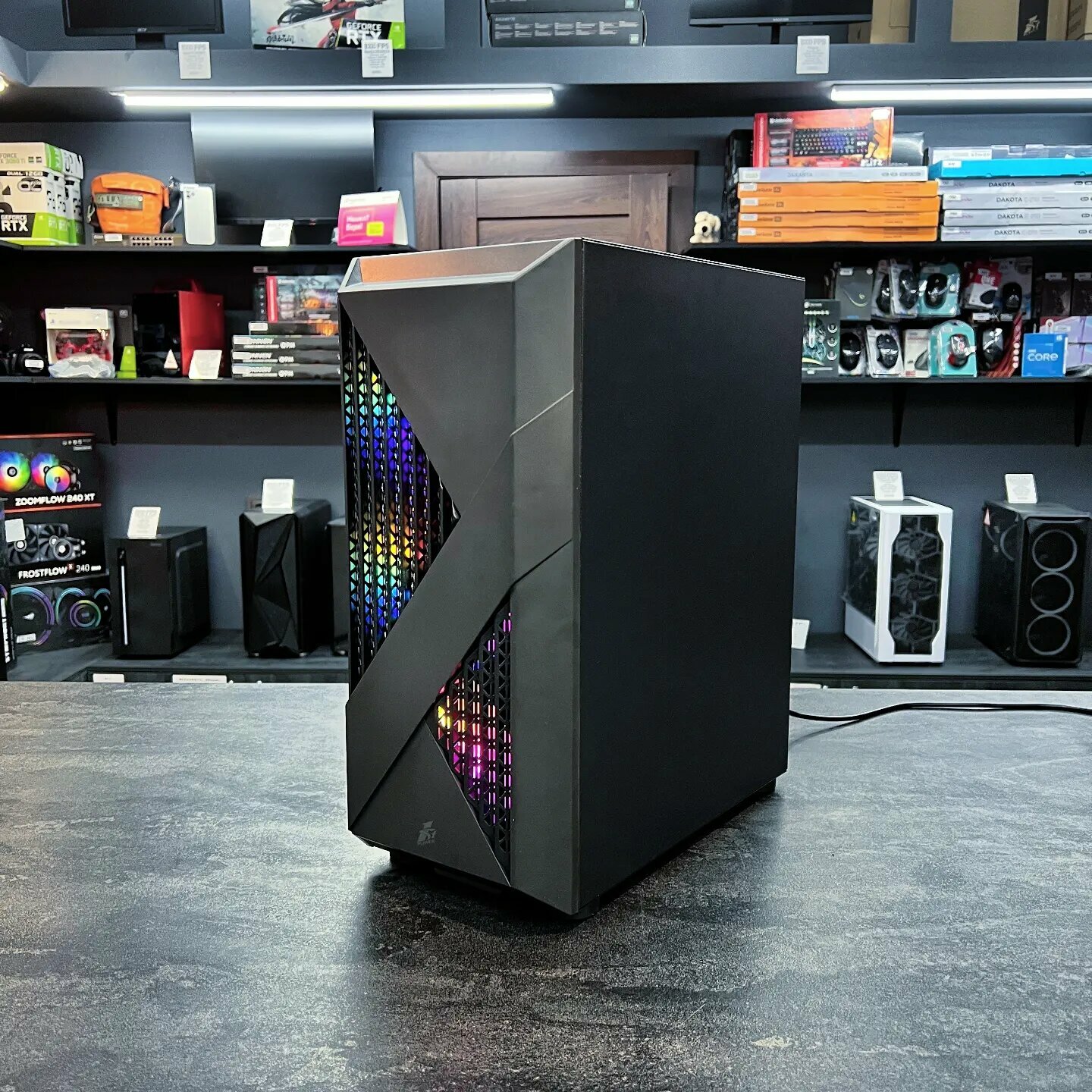 Системный блок игровой i7 9700k(аналог)/Ram 16 GB/SSD 512 GB/RX 470 4Gb/ 500w/ Игровой компьютер