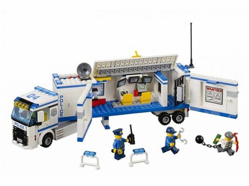 Конструктор 20420 "Выездной Отряд Полиции", 394 детали