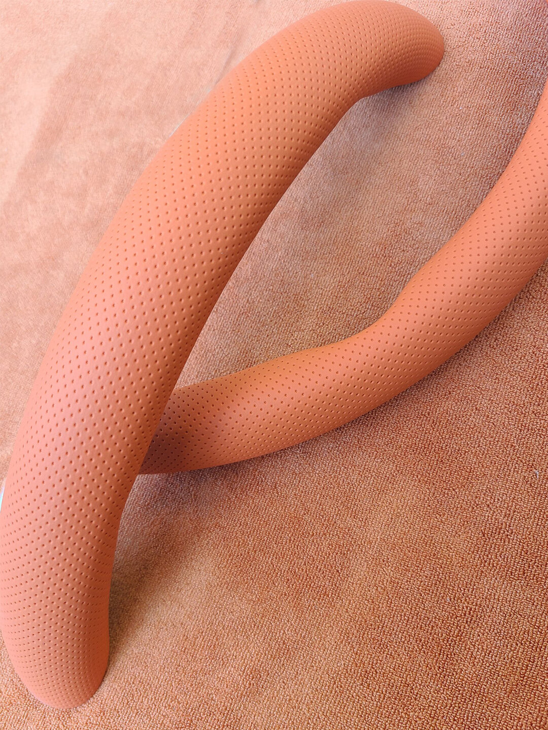 Чехол на руль автомобиля, материал алькантара, универсальный — фото 1