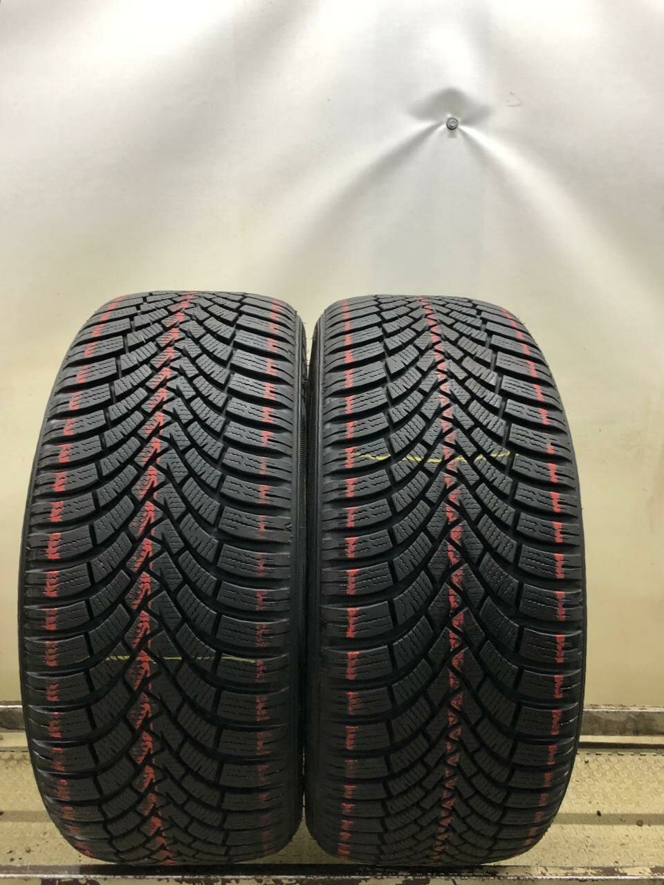 Falken EuroWinter HS01 225/45 R17 БУ Шины Зимние