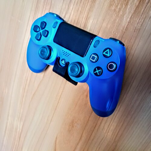 Изображение товара 2шт. Вешалки для геймпадов PS4 на стену с дюбелями потай