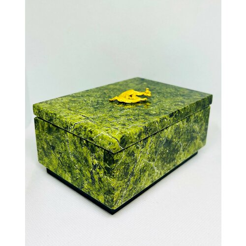Шкатулка из камня змеевик 2559₽