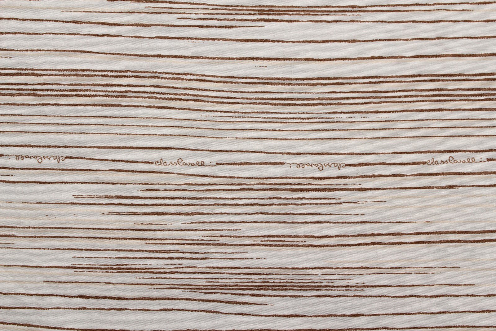 Ткань Хлопок Class Cavalli с поперечными бежево-оливковыми полосками на белом фоне, ш150см, 0,5 м