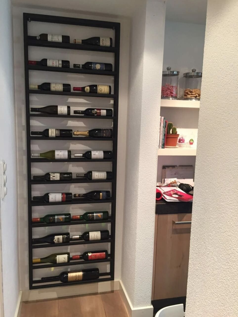 фото Винный стеллаж