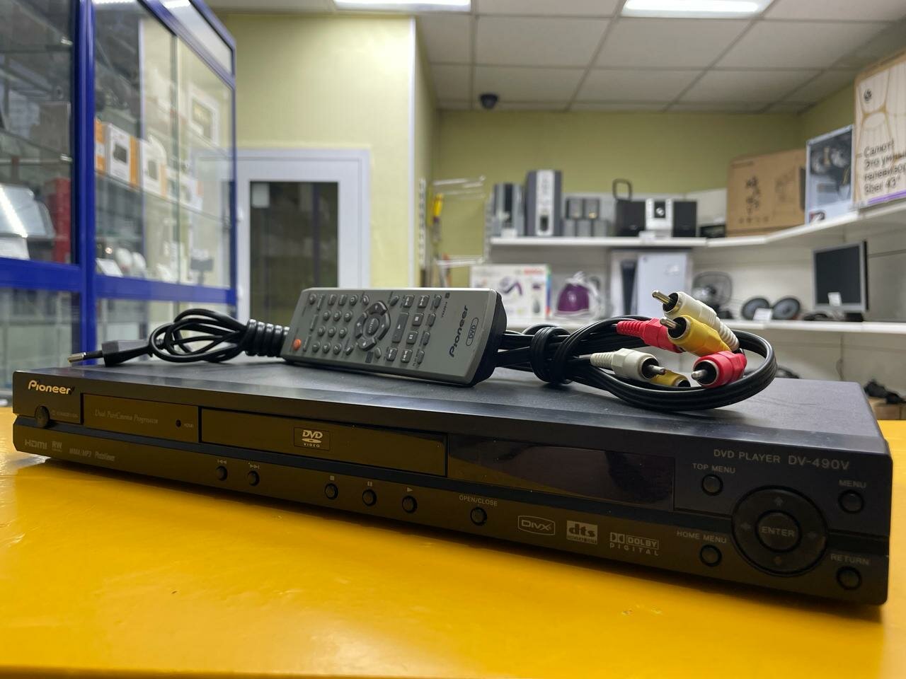 DVD-плеер Pioneer DV-490V