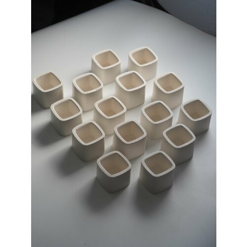 Набор подсвечников