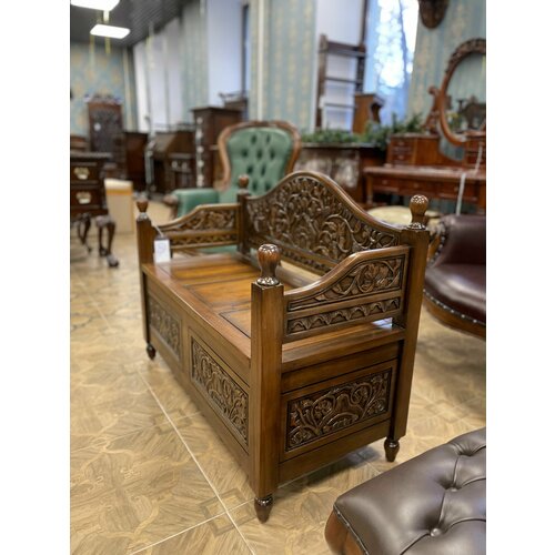 Скамья Индонезия из массива красного дерева 80х100х48см