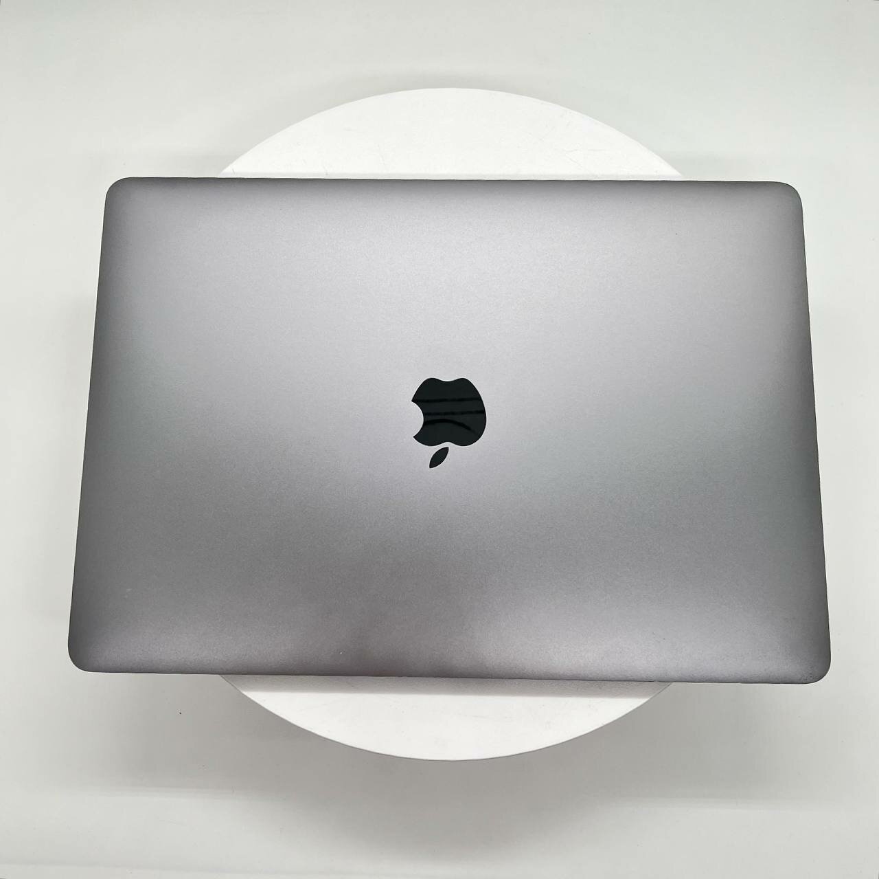 Ноутбук Apple MacBook Air 13 Early 2019, i5 1.6 ГГц, RAM 8 ГБ, SSD 256 ГБ, серый космос