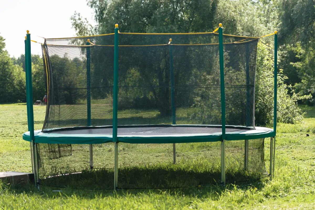 фото Батут Hasttings Classic Green (1,82 м)