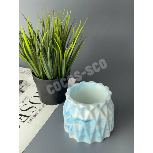 Гипсовое кашпо для цветов 