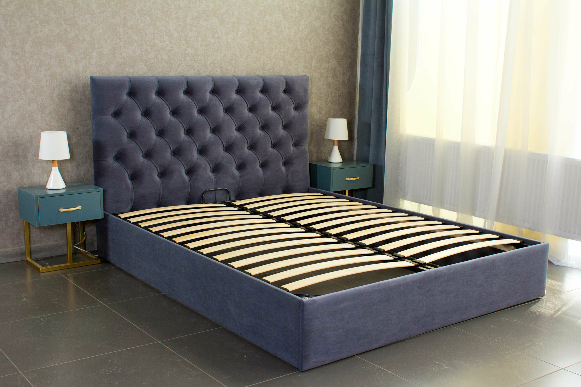 Кровать VIERO Грация, мягкое изголовье, 180х200 см, с ортопедическим основанием и подъемным механизмом