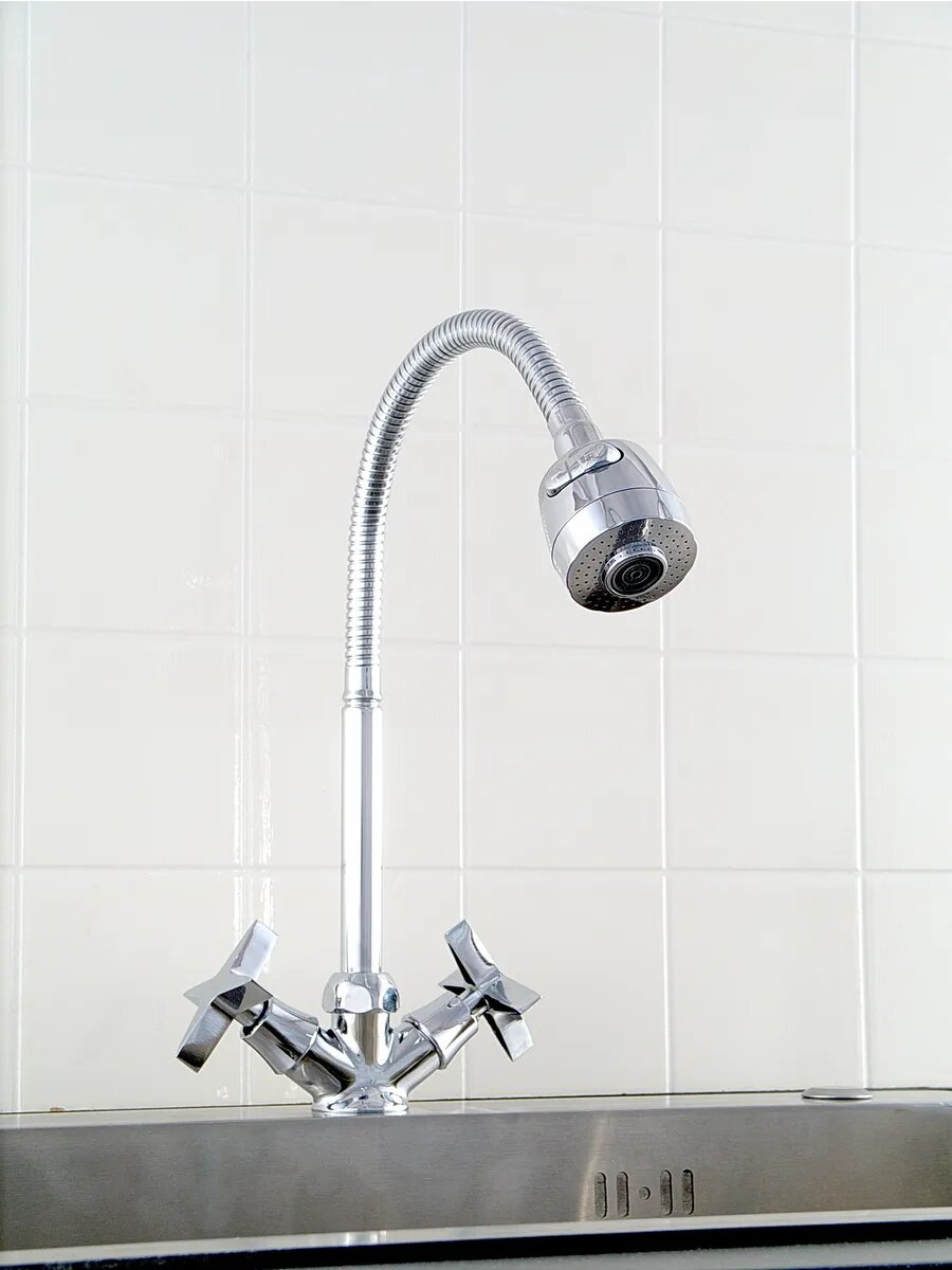 Смеситель Diadonna, для кухни, поворотный и гибкий излив, аэратор