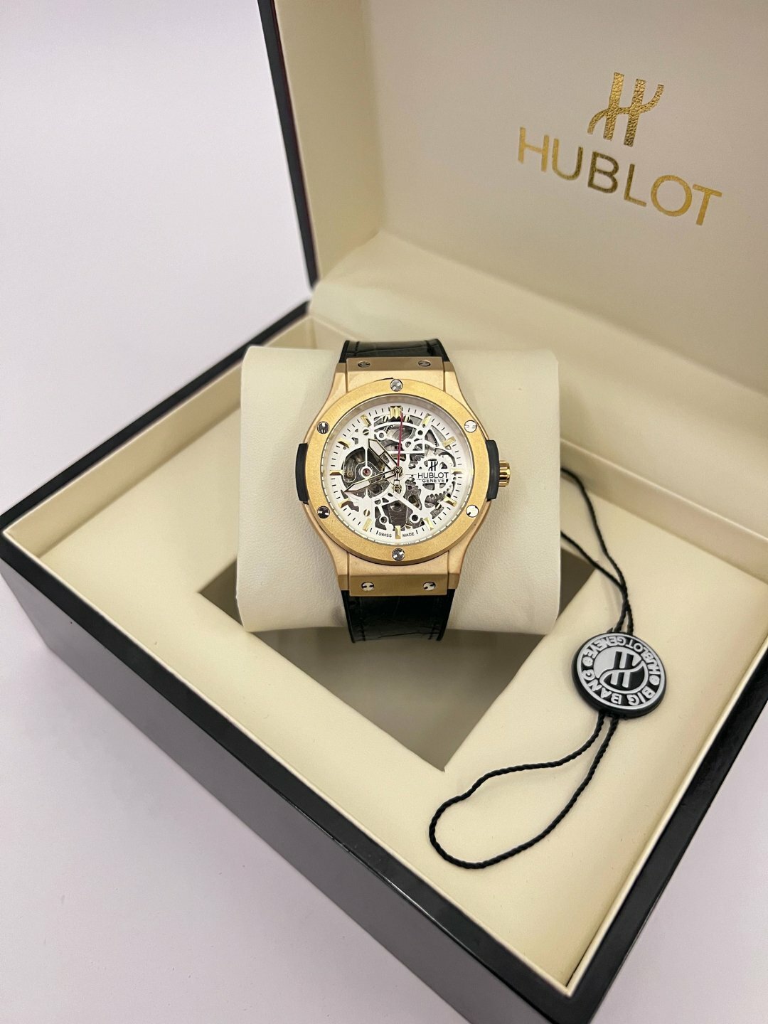 Наручные часы