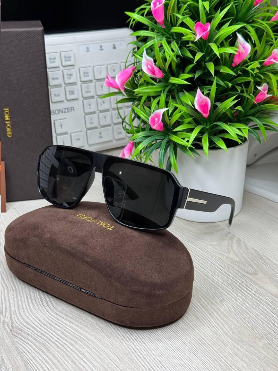 Солнцезащитные очки