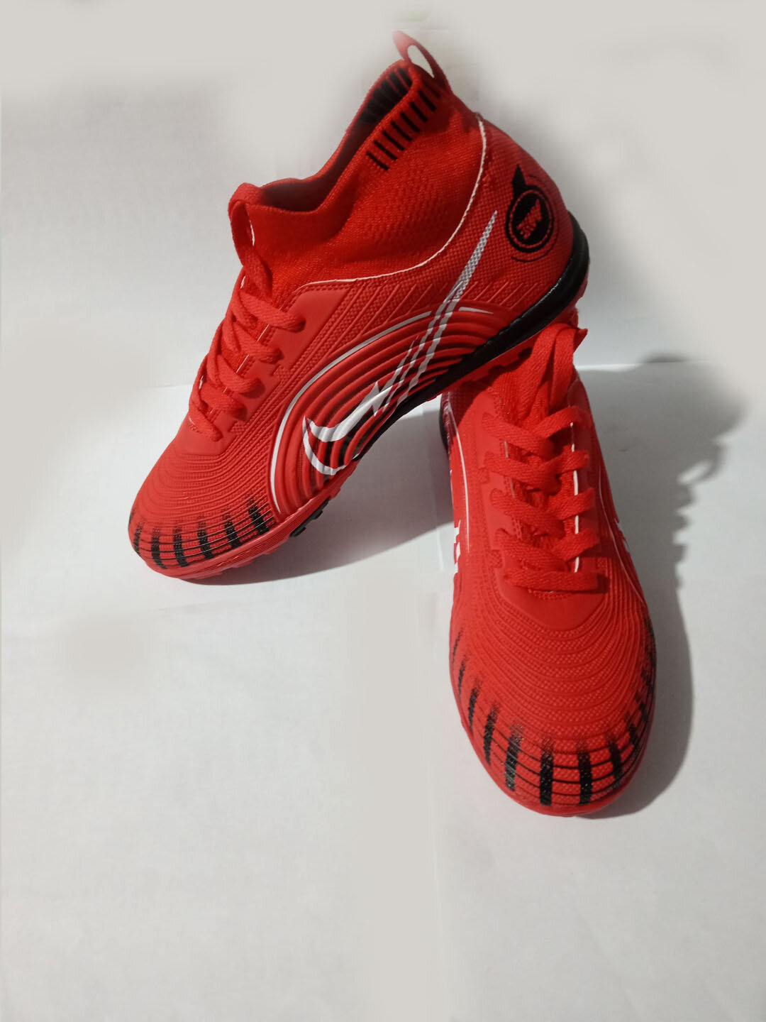 Бутсы  Football Boots (MG), размер 33, красный — фото 1