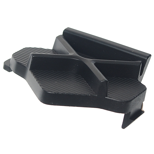 Заглушка MITSUBISHI Lancer 07-14 бампера переднего OE 399₽