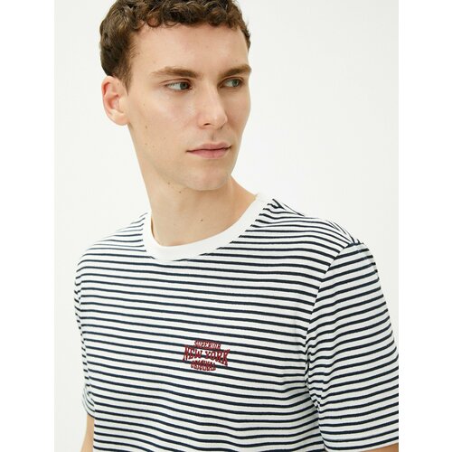 фото Футболка koton, размер m, синий