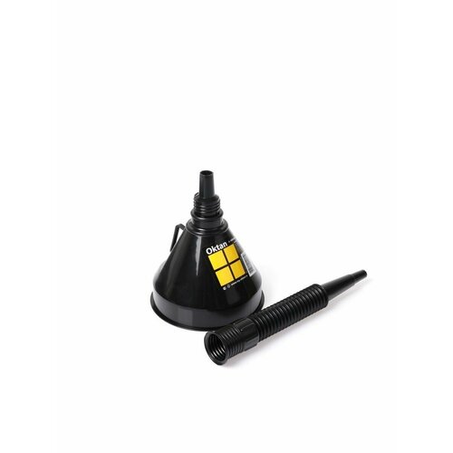 Воронка автомобильная с гибким носиком 135 мм 190₽