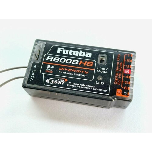 Восьмиканальный приемник Futaba R6008HS 2.4GHz FASST, FUR6008HS. Товар уцененный аппаратура управления приемник futaba 7pxr r334sbse f24p1dx
