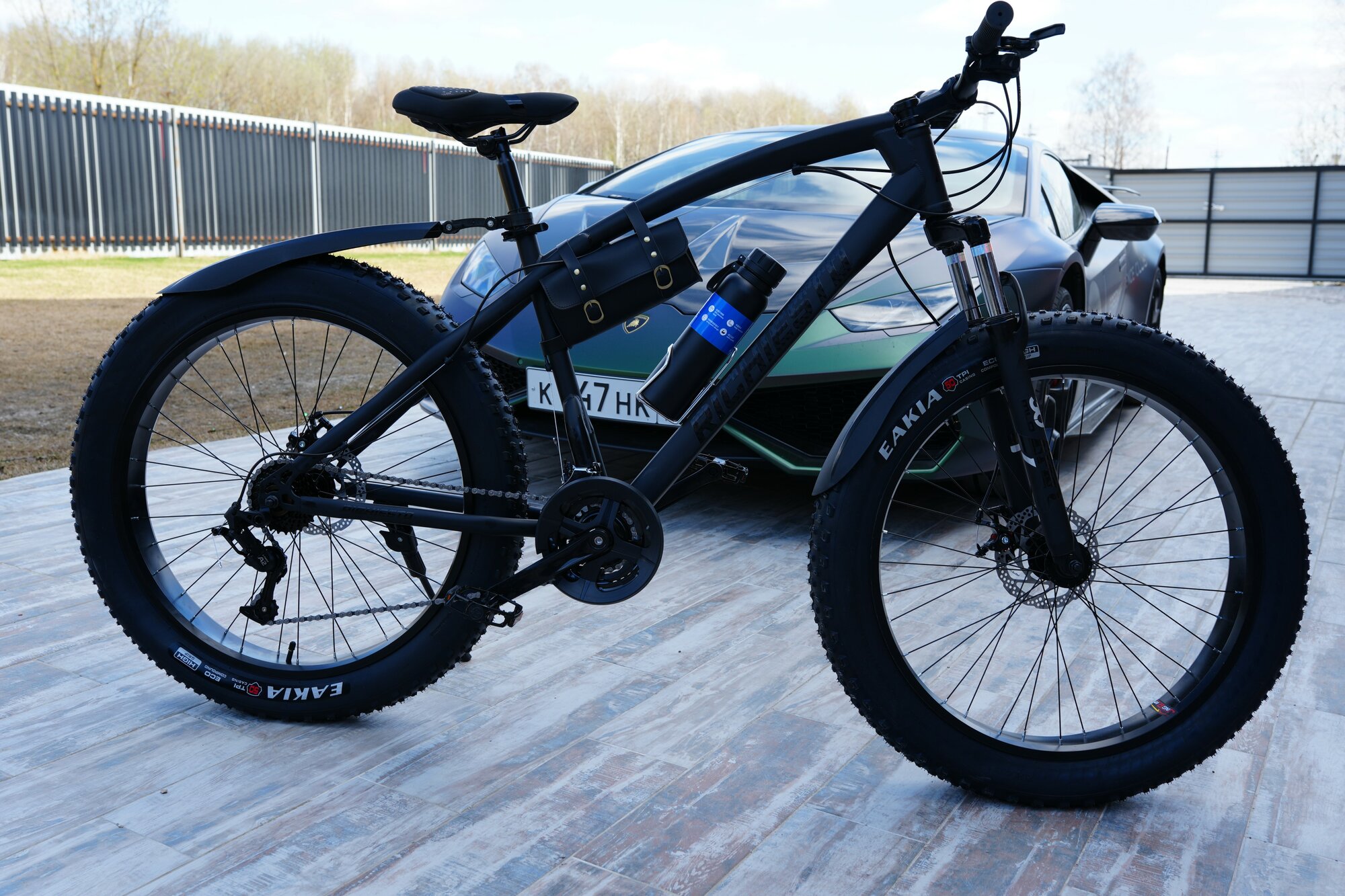 Велосипед горный Фэтбайк Fatbike Richiesto 26" На спицах Взрослый Подростковый Рама 21", чёрный матовый