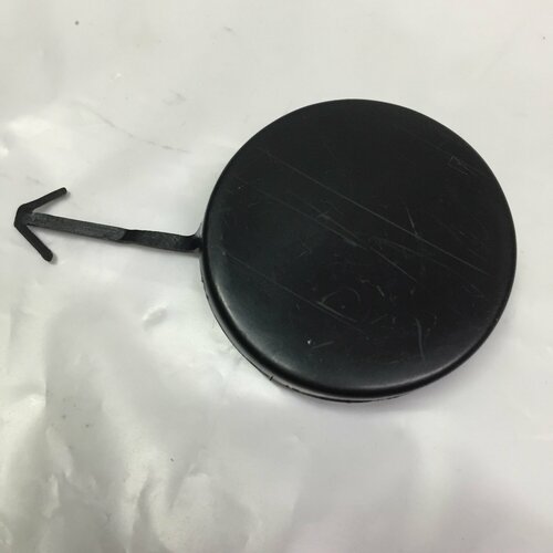 Крышка окна под буксирную проушину под окраску LADA 8460012661 Niva Urban 6280₽