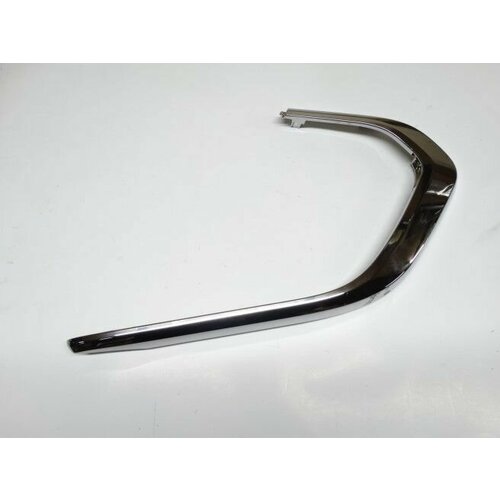 Накладка перед. бампера /Lada XRay Cross/ нижний правый хром