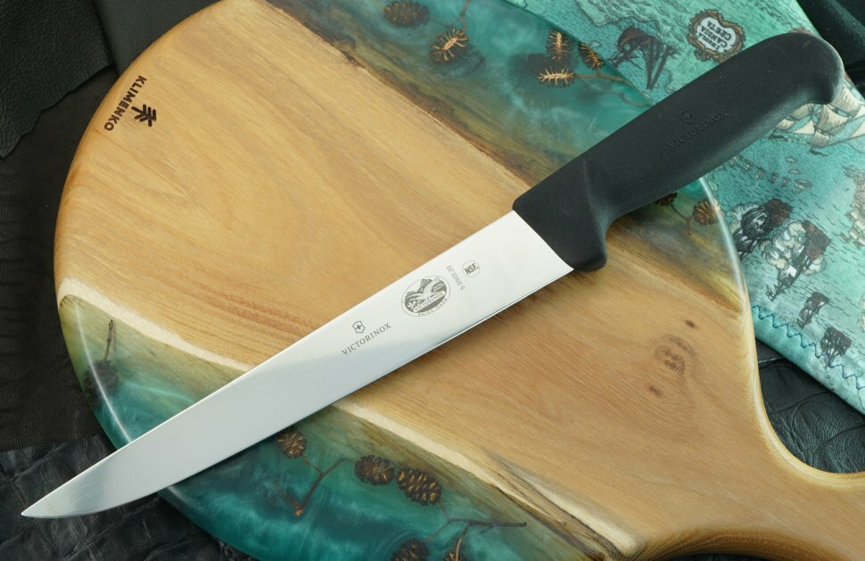 Кухонный нож для мяса Victorinox 5.5503.20