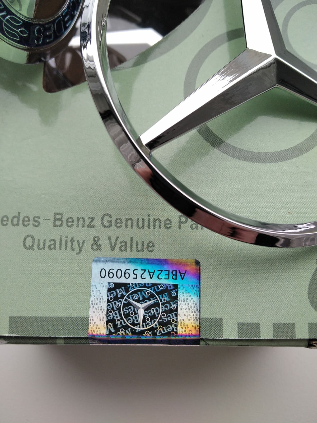 Эмблема прицел на передний капот Мерседес Значок Mercedes штерн Хромированный А2108800186 — фото 1