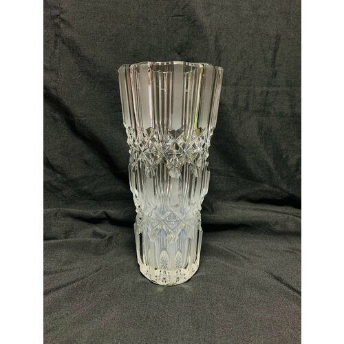 Хрустальная ваза 