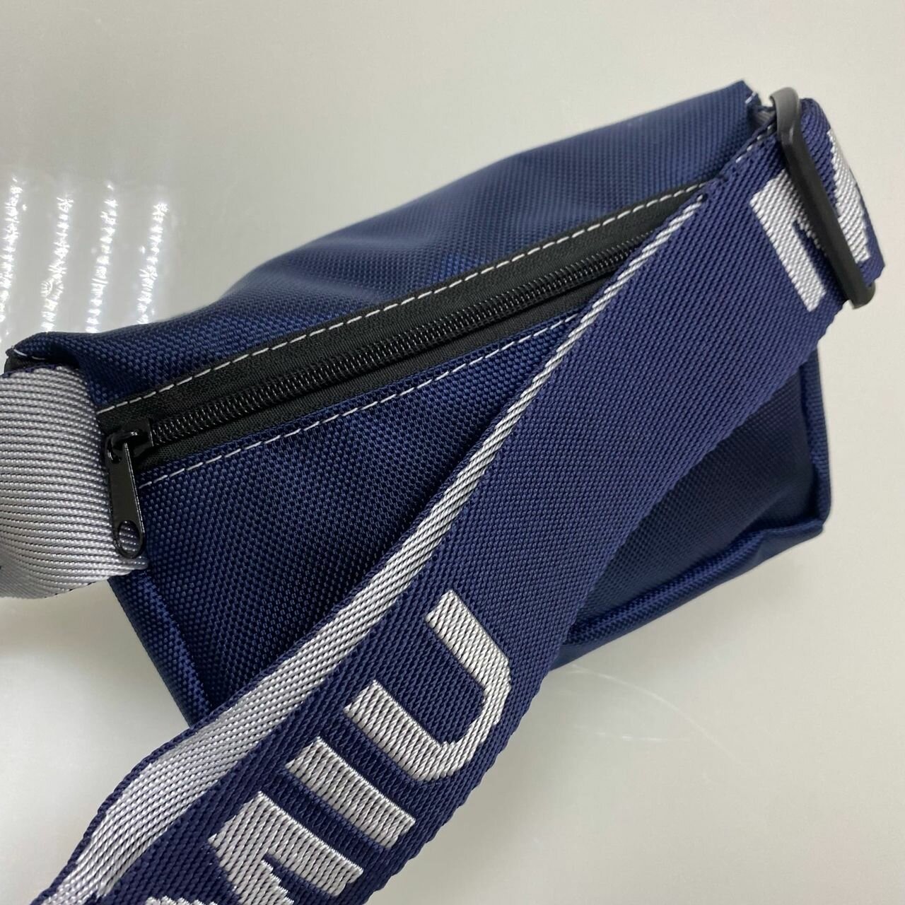 Сумка на пояс тёмно-синий — фото 1