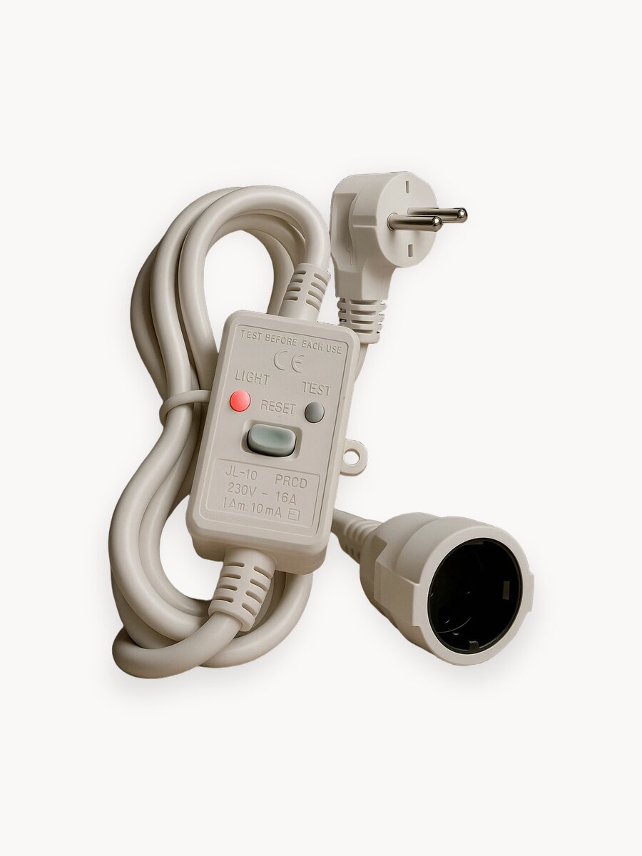 Шнур кабель с УЗО для водонагревателя бойлера 16А 1,5 метра 3,5 кВт с розеткой