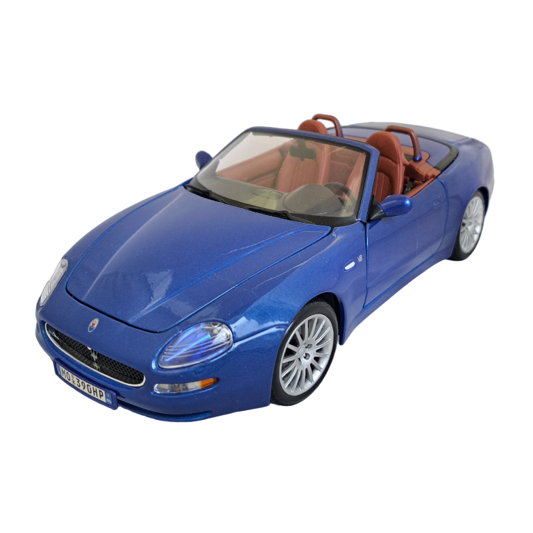 Maserati GT Spyder Cabriolet 1:18 коллекционная металлическая модель автомобиля Bburago 18-12019 blue
