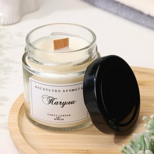 SUI Свеча ароматическая из соевого воска в банке 150 г деревянный фитиль пачули 609₽