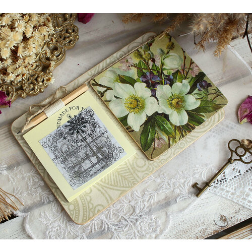 Блокнот на холодильник на магните подарочный Белые цветы 003511